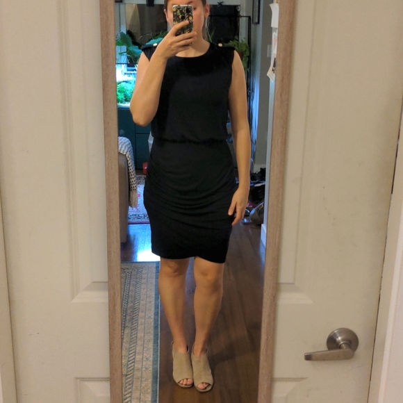 Banana Republic Navy Dress, size small - Picture 3 of 4